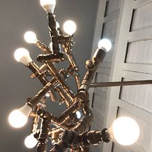 Lámpara con PVC reciclado. Un projet de Architecture, Conception d'éclairage, Design d'intérieur , et Conception de produits de Angela Paolantonio Keller - 04.02.2019