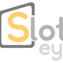 What we do: Slot's eyes. Motion Graphics project by Laura Mampel Vidal - 08.21.2019