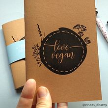 Notebook Love Vegan. Artistic Drawing, Art Direction, and Graphic Design project by Cristina Grau - 08.26.2019