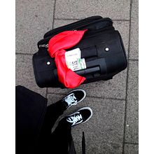 London Tourist. Design, Shoe Design, Accessor, Design, Fashion Design, Photograph, and Mobile Photograph project by Lide Madariaga - 08.06.2019