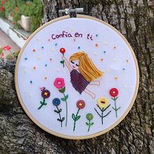 Confía en ti. Embroider project by Lidia CR - 08.29.2019
