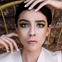 Mi Proyecto del curso: Retoque fotográfico de moda y belleza con Photoshop. Un progetto di Fotografia di moda di Nate Contreras - 18.08.2019