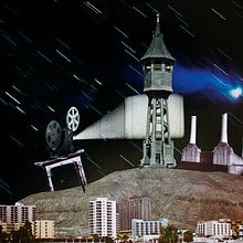 Collage para la edición del 2018 Festival Indocumentari. Cinema, Cinema, Vídeo e TV, Colagem, Design, Design de cartaz, e Retoque fotográfico projeto de Helena Torrent - 03.09.2019