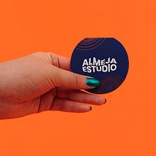 Almeja Estudio. Projekt z dziedziny Br, ing i ident, fikacja wizualna,  Manager art, st, czn, Design, Projektowanie logot, pów i Projektowanie graficzne użytkownika Alan Mendoza - 10.09.2019