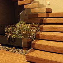 Escalera. Un proyecto de Arquitectura interior y Diseño de interiores de Nataly Gonzalez Villar - 03.03.2019