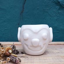 Macetas y tequileros / Mexico 2016/17. Ceramics, and Character Design project by Martin Ferreyra - 09.11.2019