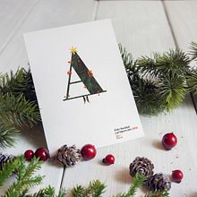 Feliz Navidad de parte de Editorial MIC. Editorial Design, Graphic Design, and Traditional illustration project by Mar Suárez - 09.17.2019