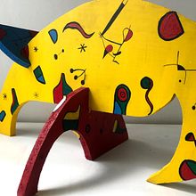Oso Hormiguero inspirado en Joan Miró. Un progetto di Belle arti, Disegno, Scultura e Pittura di Cristina Saiz López - 29.09.2019
