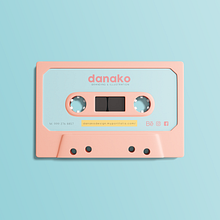 Danako | Branding & illustration . Un proyecto de Br e ing e Identidad de Nicole Mérito - 04.08.2019