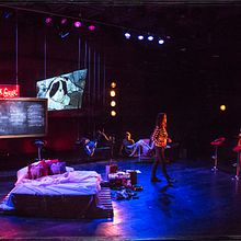 Paseador de perros. Un projet de Conception d'éclairage, Scénographie , et Photographie de Marta Cofrade - 04.10.2019