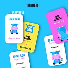 SPACE COW. Br, ing, Identit, Design, Traditional illustration, and Digital Illustration project by Gabriela Mancera - 10.08.2019