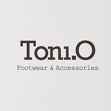 Toni.O Identidad Corporativa. Un proyecto de Br, ing e Identidad y Diseño gráfico de Pablo Anton - 21.06.2018