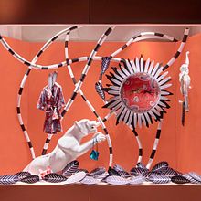 Vitrina para Hermès, 2017 Tangled. Un proyecto de Creatividad y Diseño de Kiosco Creativo - 15.10.2019