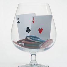 Copas de Poker. Photograph, Fine-Art Photograph, Studio Photograph, and Product Photograph project by Jesús Valle - 10.20.2014