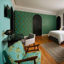 Diseño de estampados / Pug Seal Hotel. Interior Design, Graphic Design, and Printing project by Carla Qua - 10.18.2019