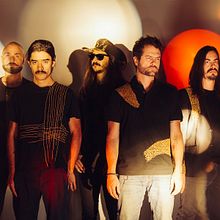 Bengala / Arte del disco Laberinto de la banda de música Bengala e intervención de vestuario para los conciertos de su gira 2019-2020 . Projekt z dziedziny Craft,  Haft i Projektowanie ubrań użytkownika Ofelia & Antelmo - 01.01.2019