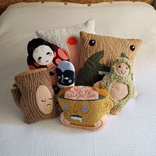 Muñecos con punch needle. Embroider, Arts, Crafts, and Character Design project by Carolina Bello - 07.24.2019