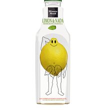 Mockup botella y diseño etiquetado Ein Projekt aus dem Bereich Bildende Künste, Concept Art, CSS, Design, Grafikdesign, Digitale Illustration, Vektorillustration und Verpackung von Luis Martín Fernández - 24.10.2019