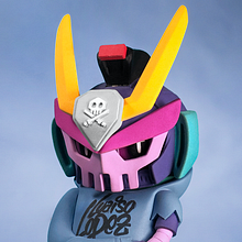 Custom Rocket Megateq x Quiccs. Un proyecto de Artesanía y Escultura de Luaiso Lopez - 20.09.2019