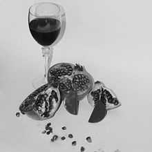Rediseño de identidad visual para Kéyah jewels. Un proyecto de Diseño, Diseño de carteles, Diseño de logotipos, Diseño gráfico y Fotografía de Haizea Ogueta - 09.10.2019