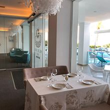 Diseñar restaurante y recepción - Hotel 4 estrellas. Projekt z dziedziny 3D,  Dekoracja wnętrz,  Projektowanie 3D, Projektowanie oświetlenia, Projektowanie wnętrz, Projektowanie i w i rób mebli użytkownika Anna Kovalenko - 11.11.2019