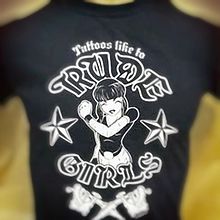 DISEÑO DE CAMISETAS. Un proyecto de Ilustración tradicional y Serigrafía de Jonas Jorna - 15.11.2010