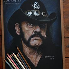 Lemmy. Un progetto di Disegno, Disegno a matita, Disegno artistico, Disegno di ritratti, Disegno realistico e Illustrazione tradizionale di Néstor Canavarro - 21.11.2019