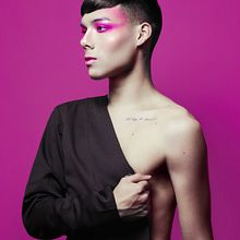 Mi Proyecto del curso: Fotografía de belleza - PINK & BLACK. Photograph, Fine-Art Photograph, Fashion Photograph, and Portrait Photograph project by Ysor Cóndor - 11.26.2019