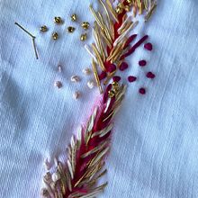 Pantalón Manchado. Un progetto di Belle arti, Ricamo, Creatività, Design e Fashion design di Josefina Allendes - 26.11.2019