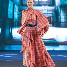 Thai Silk Fashion Week -  Celebration of Silk 2019. Un progetto di Fashion design e Fotografia di moda di Ximena Corcuera - 27.11.2019