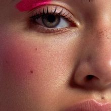 Fotografía de piel y maquillaje. Een project van Studiofotografie van Javier Falcón - 03.12.2019