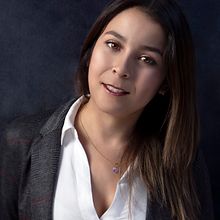 Mi Proyecto del curso: Retoque fotográfico de moda y belleza con Photoshop. Photo Retouching project by RAIMUNDO BURGUEÑO - 12.05.2019