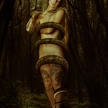 Mi Proyecto del curso: Retrato fotográfico pictórico "Lilith - John collier (1887) . % laura Sánchez García tarafından hazırlanan Fotoğrafçılık, Güzel Sanatlar Fotoğrafçılığı, Portre Fotoğrafçılığı, Ve Dijital Fotoğrafçılık projesi - 12.05.2019