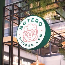 BRANDING BOTERO BURGER LAB. Br, ing, Identit, and Design project by Maria Alejandra Rangel Lombana - 12.01.2019