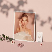 White Studios. Un projet de Br et ing et identité de Laura Flórez - 09.11.2019