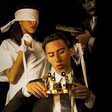 Mi Proyecto del curso: Autorretrato "The KIng". Un proyecto de Cine, Concept Art, Creatividad, Fotografía de estudio y Pintura de Alejandro Ginés Muñoz Mendoza - 11.10.2019