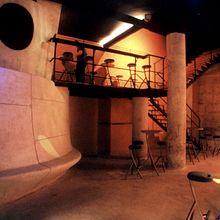 Paradas 1. Un projet de Décoration d'intérieur de Kris Bergthorson - 10.09.2002