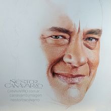 Tom Hanks en lápices de colores. Un proyecto de Bellas Artes, Dibujo, Dibujo a lápiz, Dibujo artístico, Dibujo de Retrato, Dibujo realista e Ilustración tradicional de Néstor Canavarro - 10.01.2020