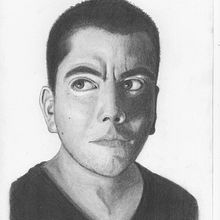 Autorretrato realista. Jorge Cortes.. Un proyecto de Dibujo a lápiz y Dibujo de Retrato de Jorge Arturo Cortés Gómez - 12.01.2020