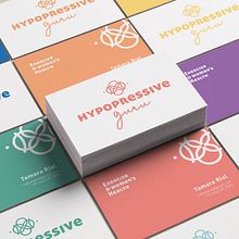 HYPOPRESSIVE GURU. Un progetto di Br, ing, Br, identit, Design di loghi, Design digitale, Design editoriale, Graphic design e Illustrazione tradizionale di Aitana Barredo - 16.11.2019