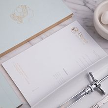 Ellenya. Br, ing, Identit, Logo Design, Traditional illustration, Vector Illustration, Packaging, and Pattern Design project by Monotypo Studio - 02.02.2020