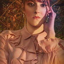 Mi Proyecto del curso: Fotografía de moda y retoque digital Ein Projekt aus dem Bereich Fotografie, Artistische Fotografie, Modefotografie, Porträtfotografie, Digitalfotografie, Außenfotografie, Beleuchtung für Fotografie und Fotoretuschierung von María Parra - 07.02.2020
