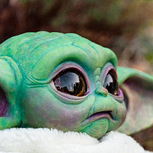 BABY YODA. Un proyecto de Diseño de personajes y Escultura de Úrsula Gutiérrez Iranzo - 16.02.2020