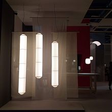 Santa & Cole stand. Euroluce 2019 (Milano). Projekt z dziedziny  Architektura, Design, Projektowanie oświetlenia i Produkcja audiowizualna użytkownika Mac Group Stands - 18.02.2020