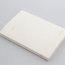 Querido. Product Design, Editorial Design, Bookbinding, Photograph, and Product Photograph project by Amelia Garcia - 11.18.2017