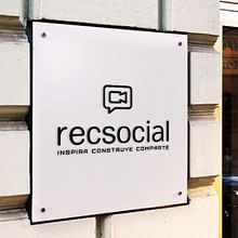 RECSOCIAL: UNA EMPRESA AUDIOVISUAL CON IMPACTO POSITIVO.  . Marketing, Br, ing, Identit, Creative Consulting, Br, and Strateg project by gonzalezproductora_1 - 02.24.2020