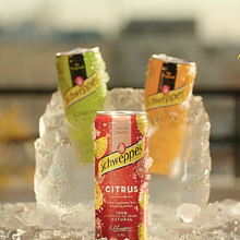 Schweppes Citrus. Un proyecto de Dirección de arte, Escenografía y Publicidad de Mech Ibañez - 27.02.2020