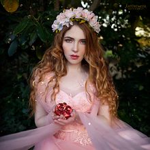 Proserpina. Photographic Composition, Photograph, Fine-Art Photograph, Fashion Photograph, Portrait Photograph, Digital Photograph, Outdoor Photograph & Instagram Photograph project by Alexandra Martín García | ArtDrómeda - 03.31.2019
