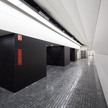 Metro Provença Barcelona - Neotech. Een project van Interactief ontwerp y Fotografie van Davit Foto - 20.06.2019