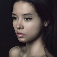 Mi Proyecto del curso: Retoque fotográfico de moda y belleza con Photoshop. Un progetto di Composizione fotografica, Fotografia, Fotografia artistica, Fotografia in studio, Fotografia di moda, Fotografia di ritratto, Fotografia digitale, Fotografia pubblicitaria e Illuminazione fotografica di Ángel Joaquín Márquez Rodríguez - 20.03.2020